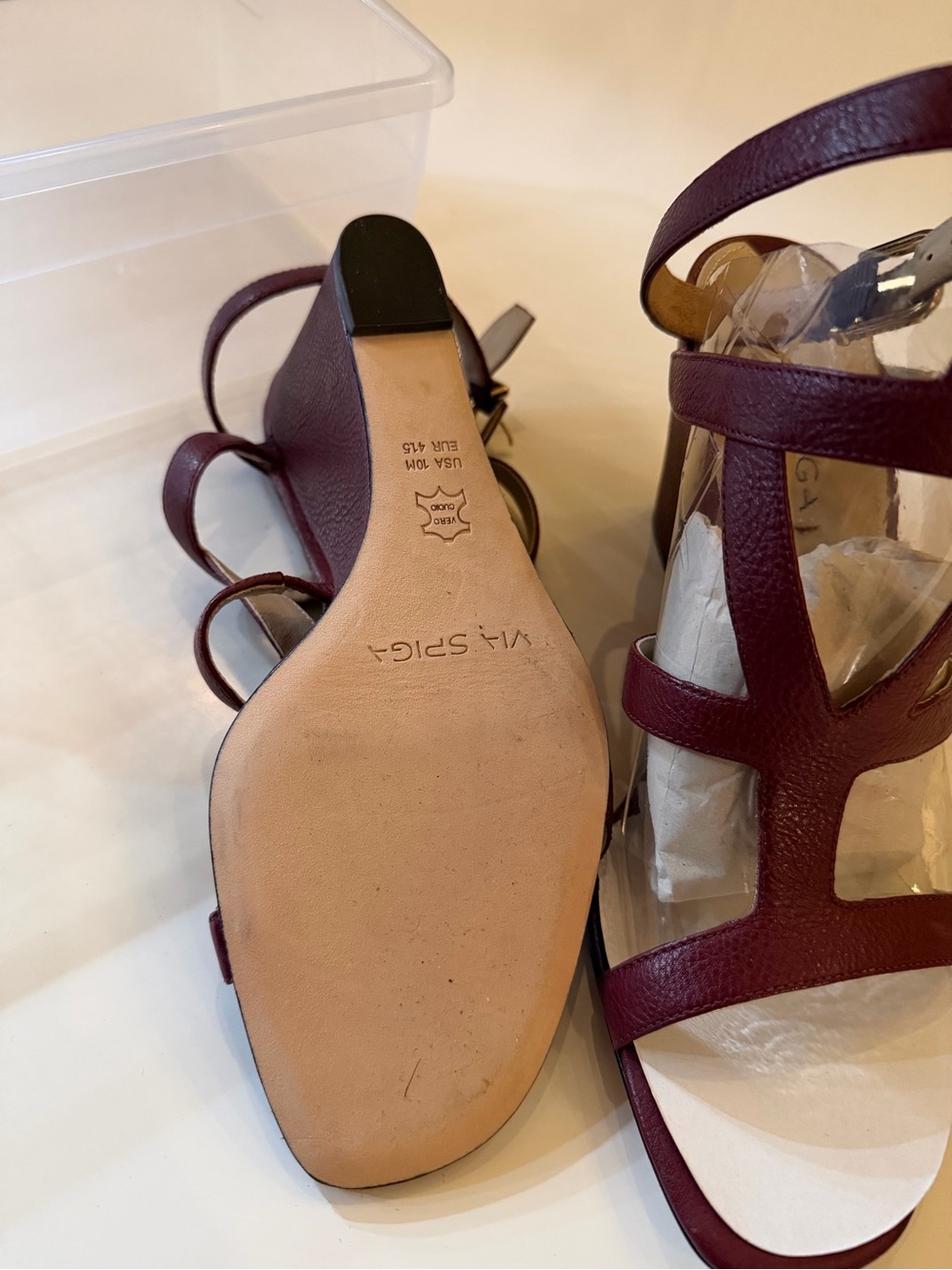 Via Spiga Burgundy Leather T-Strap Block Heel Sandals